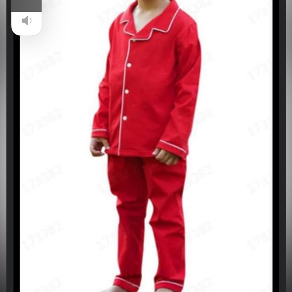 Men’s Med Christmas Pajamas New Without tags